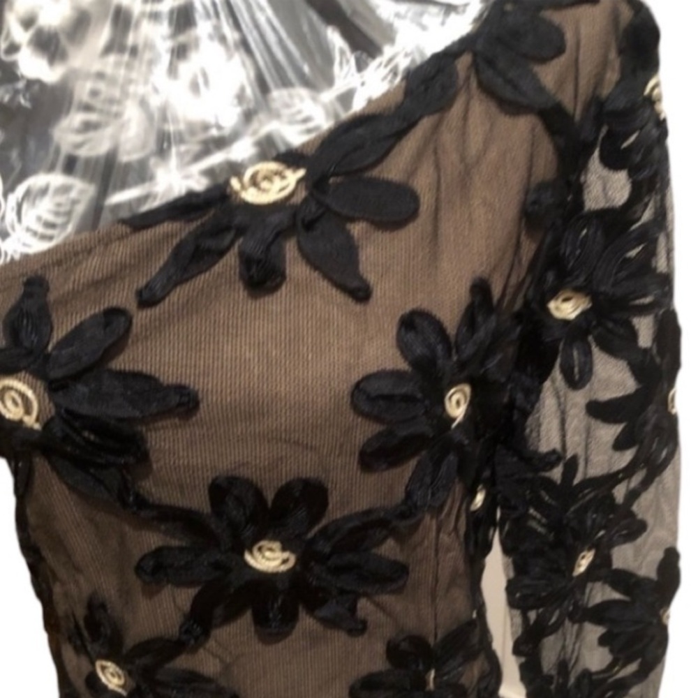 Chetta B Evening size 12 black lace , nude lined  one shoulder formal top